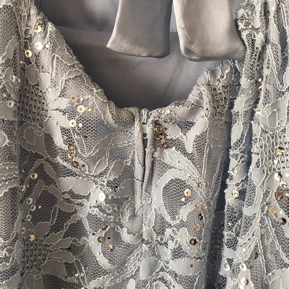 Beautiful perrywinkle Cinderella dress - Picture 7 of 8